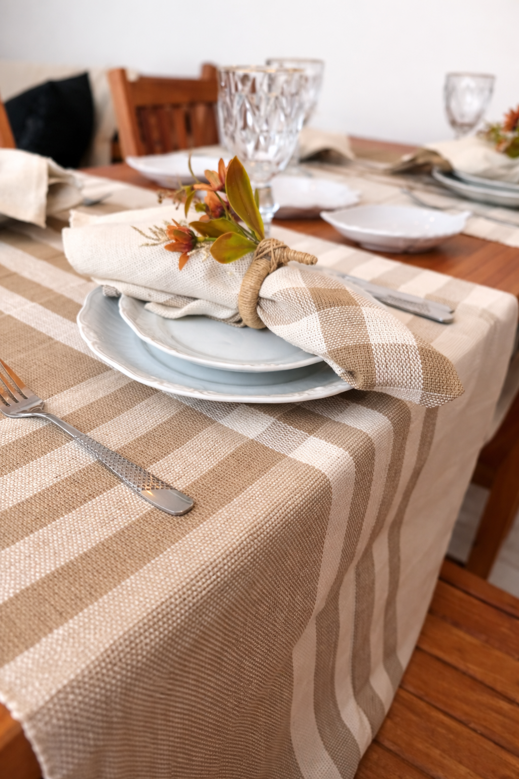 Trilho de Mesa + Guardanapo Estilo Contemporâneo - Bege